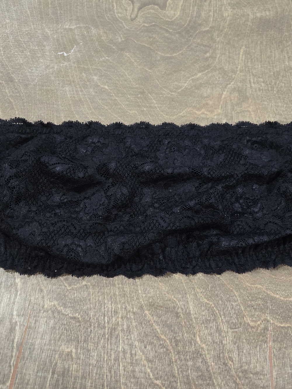Cosabella Never Say Never Flirtie Black Lace Strapless Bandeau Bralette SZ M